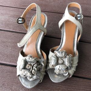 Wedge gold sandals